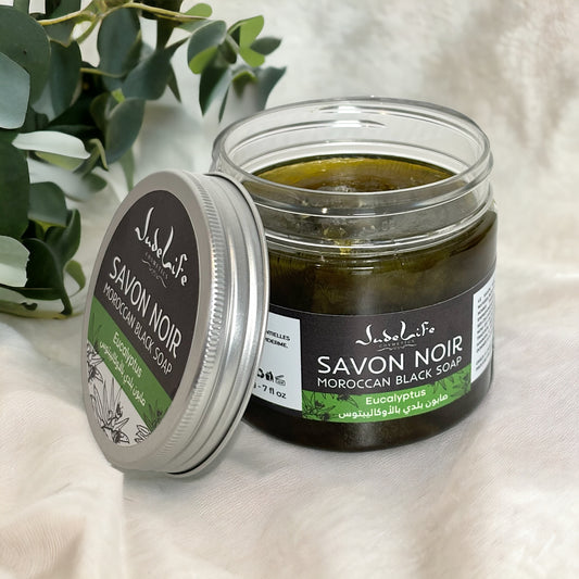 Savon Noir à l'Huile Essentielle d'Eucalyptus - 200g